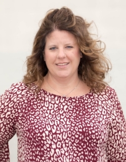 Michelle Davenport 